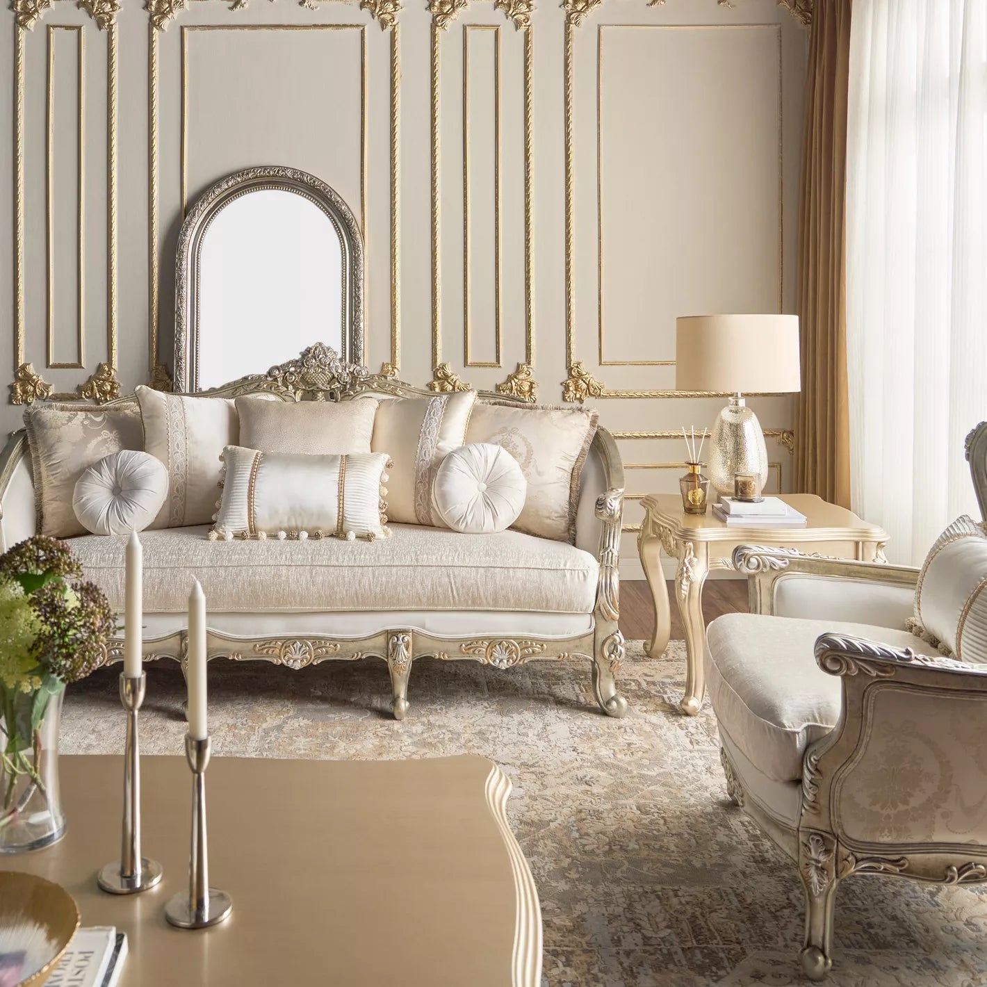 Classic 3-Seater Velvet Sofa