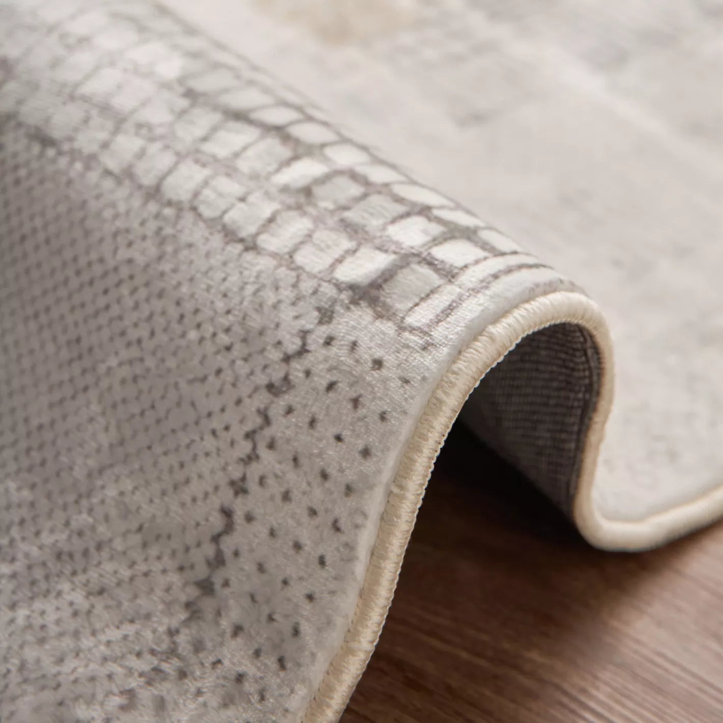 Anon Rug - 200x290 cm