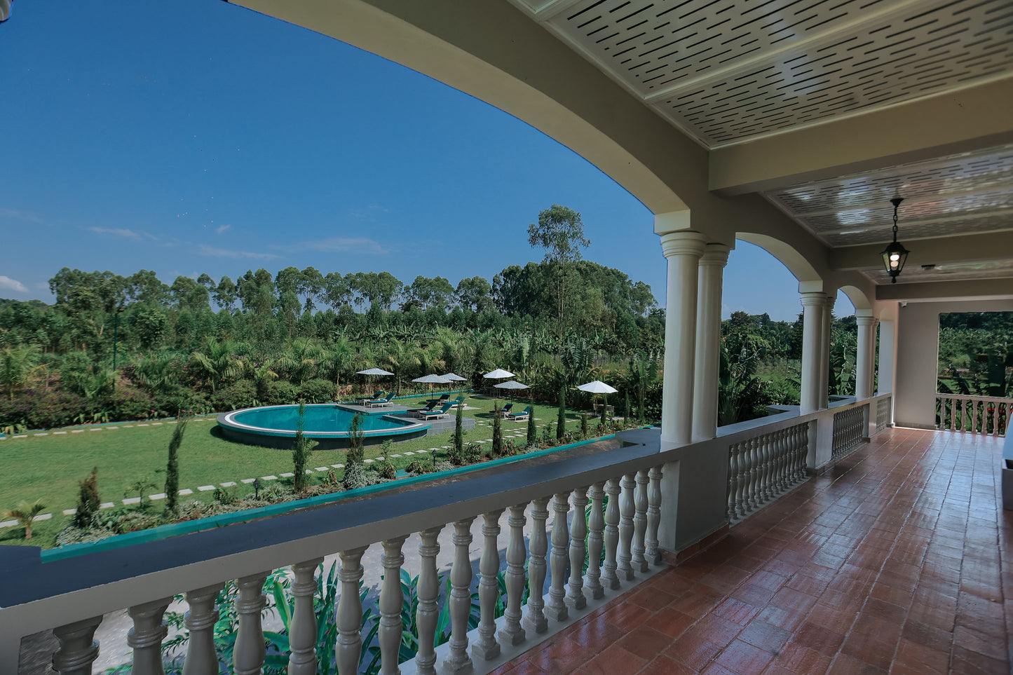RESIDENTIAL POOL DESIGN SOURCING