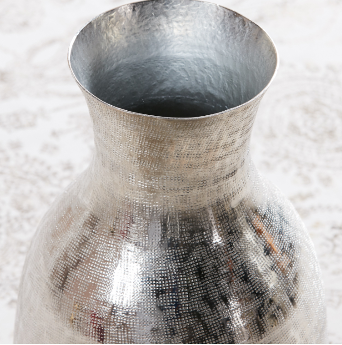 net detail vase 57cm