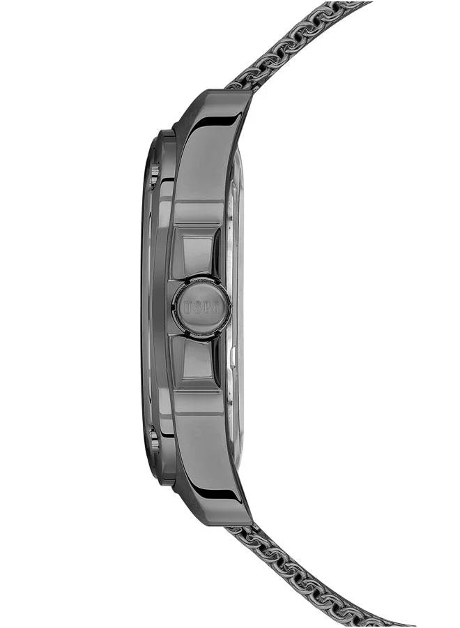 ساعة كروسينغ للرجال من يو إس بولو أسن، مقاس 43.50 مم، بميناء هيكلي بلون رمادي داكن وسوار شبكي ميلانو أنيق.