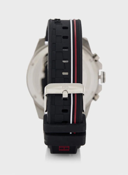 ساعة تومي هيلفيغر التناظرية بسوار من السيليكون 