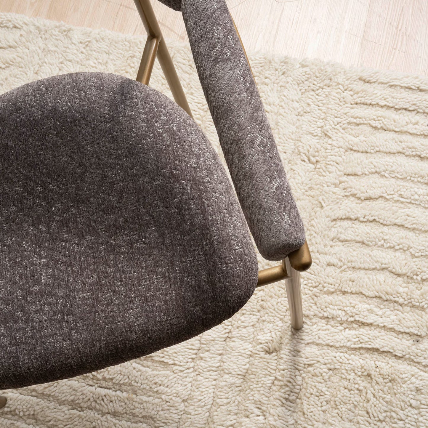 Briton 1+10 dining set with beatrix chairs package