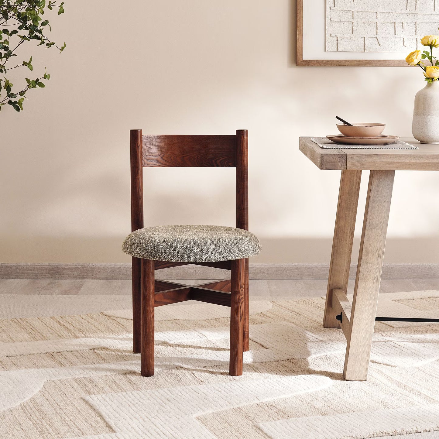 طقم طعام تيريزا 1+8 مقاعد مع مجموعة كراسي سولان 