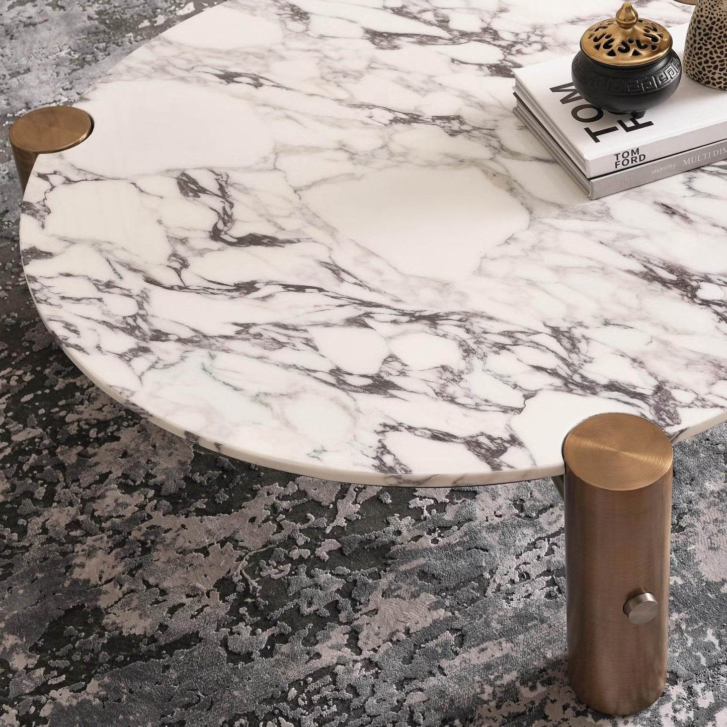 طاولة قهوة من الرخام باللون الأبيض الذهبي 