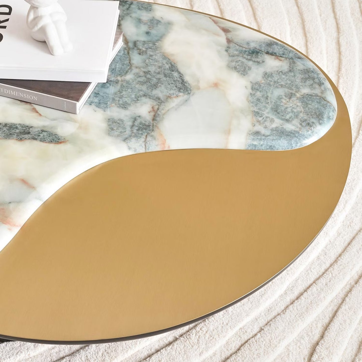 طاولة قهوة أرسون رخامية كبيرة - بني ذهبي 