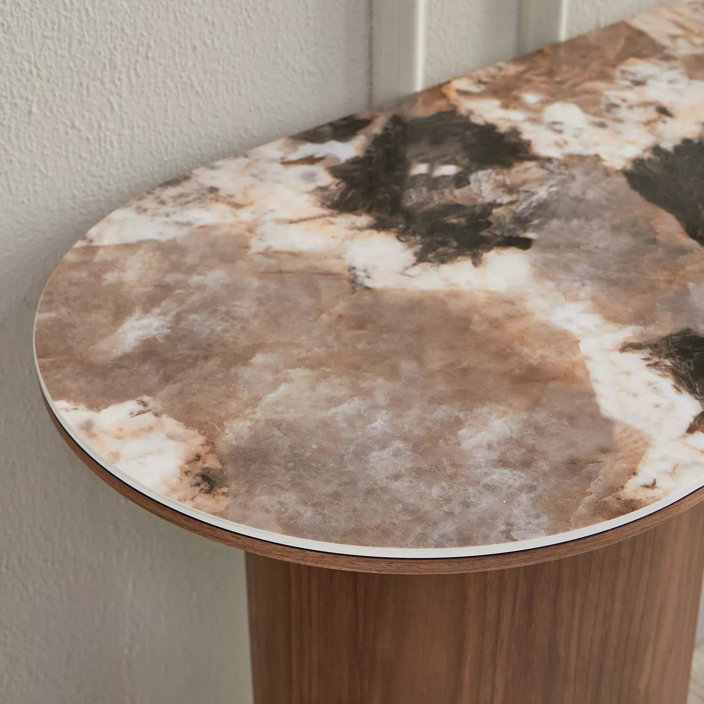 طاولة وحدة التحكم جينا مع مرآة