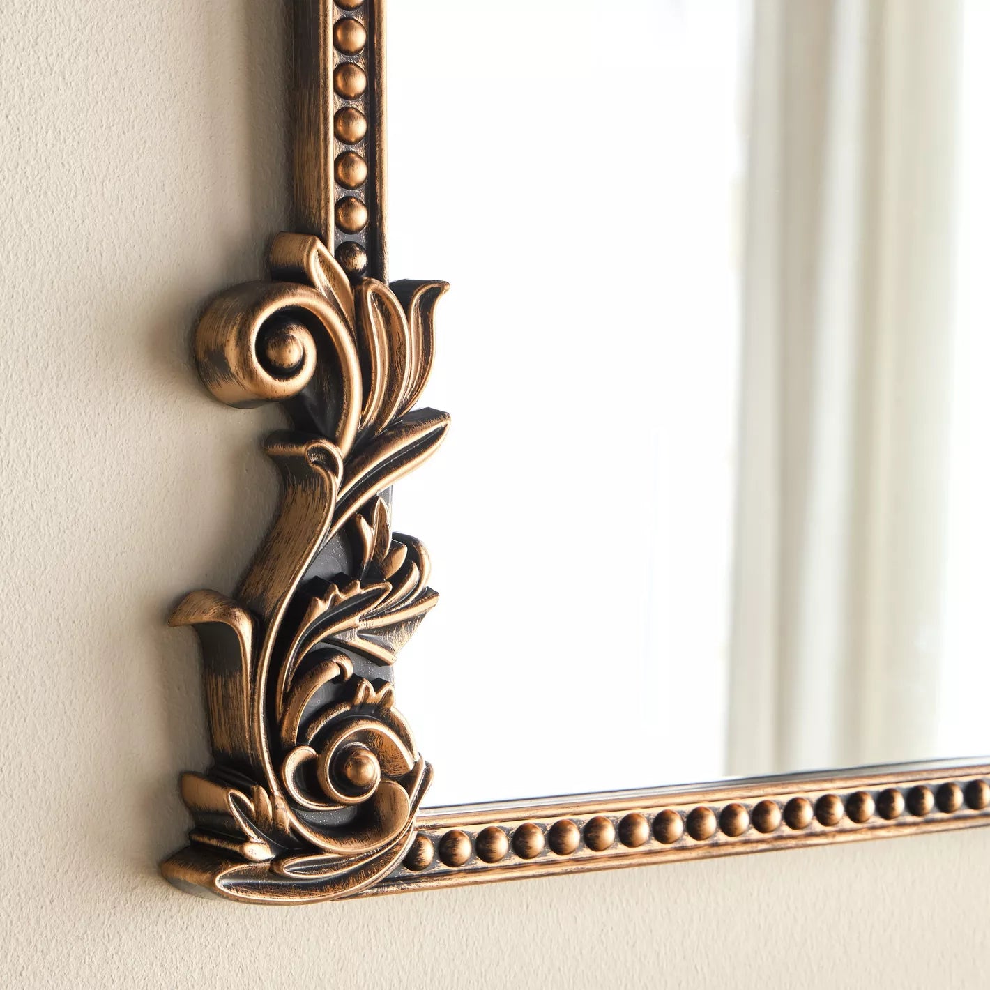 Pahan Wall Mirror - 92x67 cm