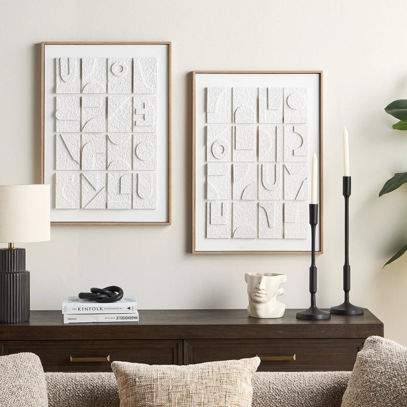 Emie 3D Framed Canvas Wall Art - 50x70 cm