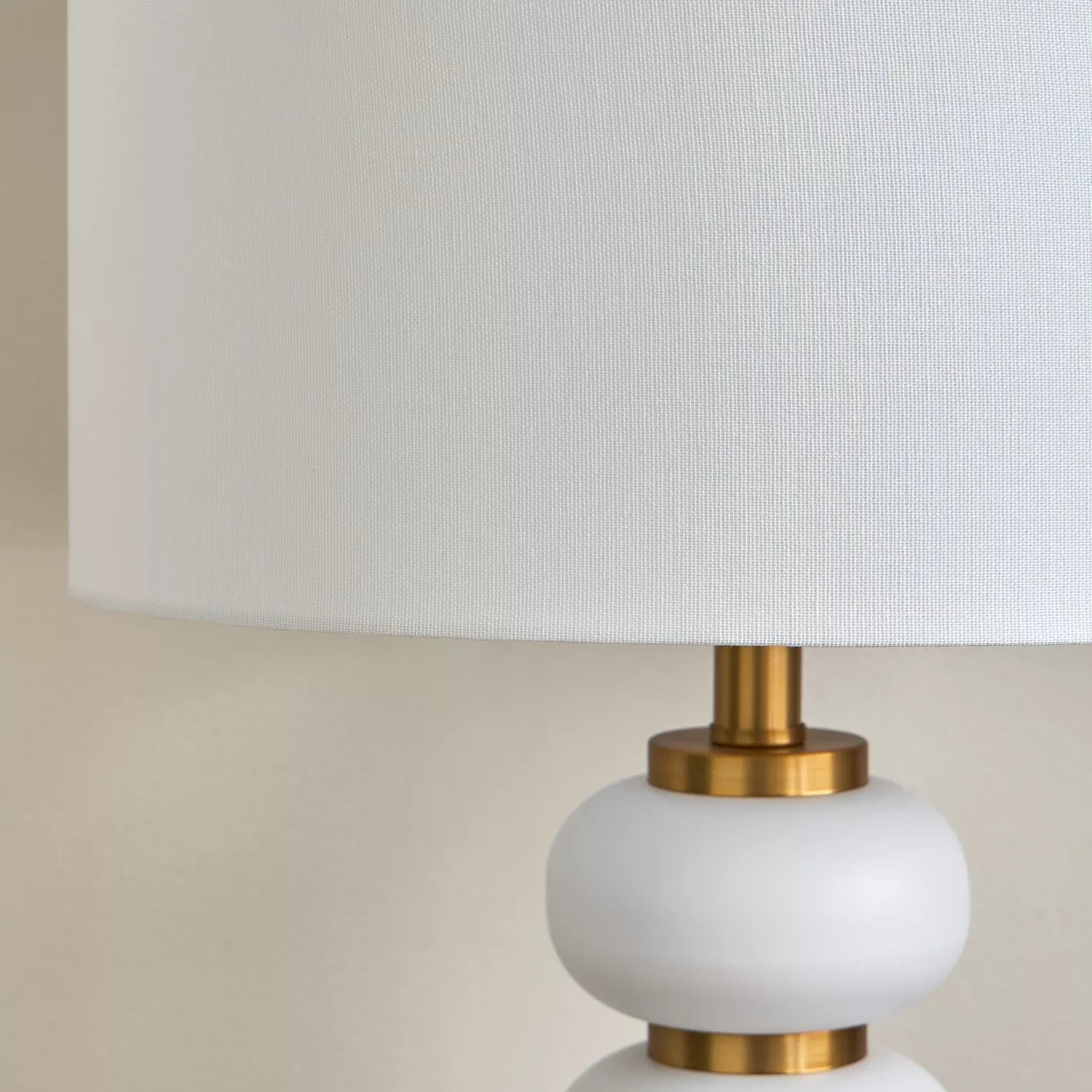 مصباح طاولة معدني من ليرا - 69 سم