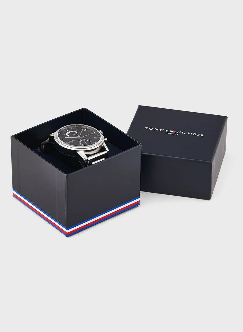 ساعة تومي هيلفيغر التناظرية متعددة الوظائف بسوار من الفولاذ 