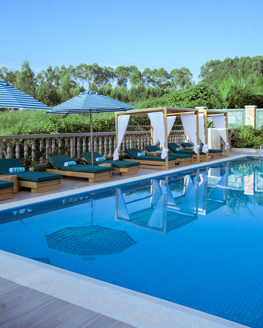 COMMERCIAL POOL DESIGN SOURCING
