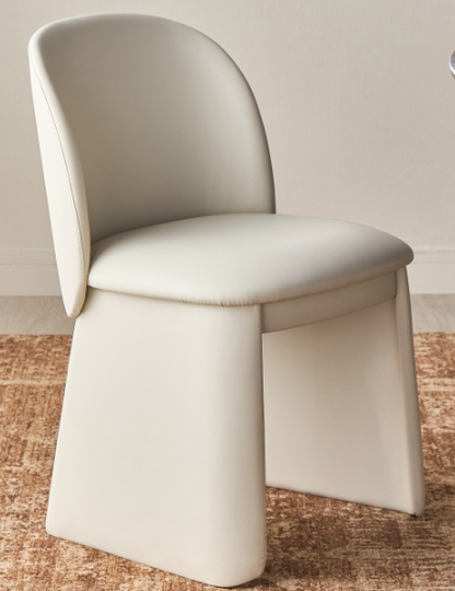 ila Dining Chair