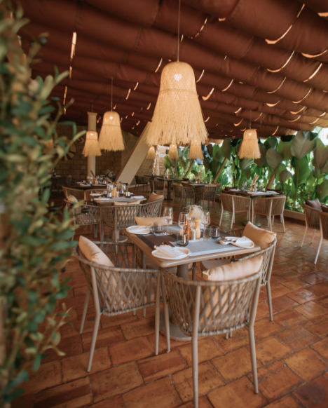 RESTUARANT DESIGN  SOURCING.