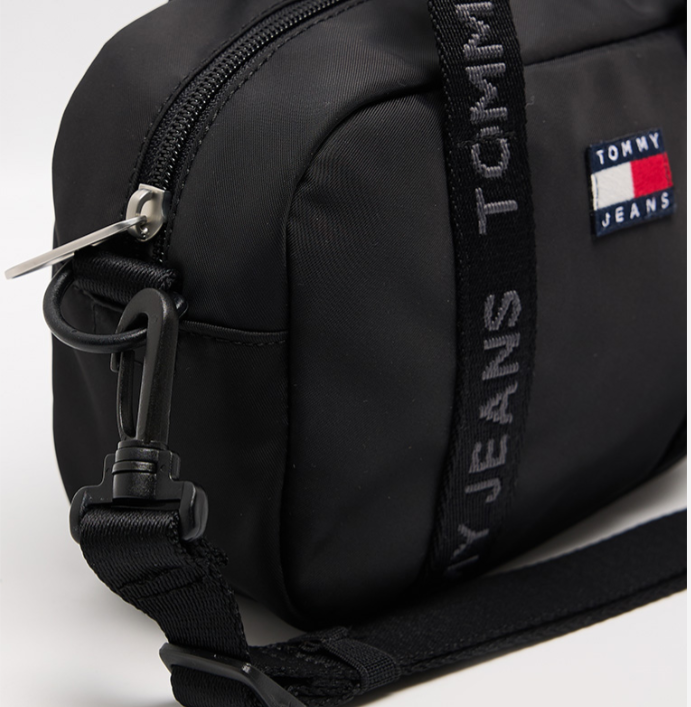 Tommy Hilfiger  Essential Daily Handheld Bag