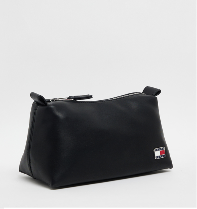 Tommy Hilfiger  Logo Detail Cool Vanity Cosmetic Bag