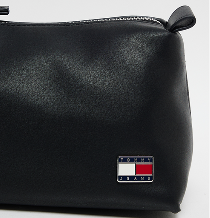 Tommy Hilfiger  Logo Detail Cool Vanity Cosmetic Bag
