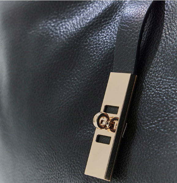 Guess BROOKE Solid Hobo Bag