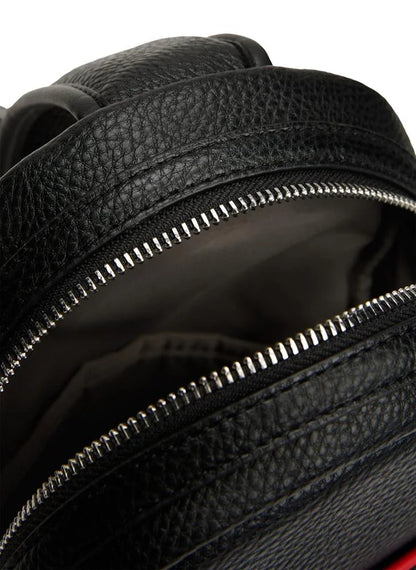 حقيبة كتف مركزية مزينة بشعار TOMMY HILFIGER 