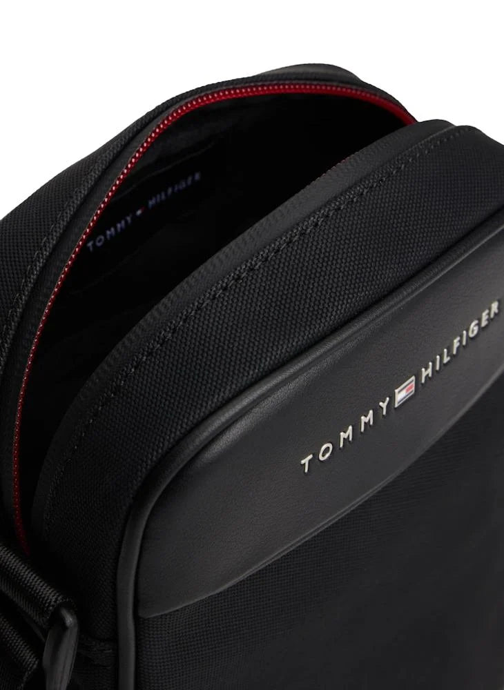 حقيبة رسول بشعار تومي هيلفيغر 