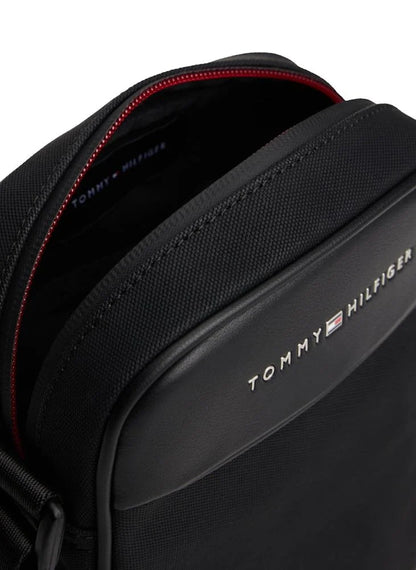 حقيبة رسول بشعار تومي هيلفيغر 