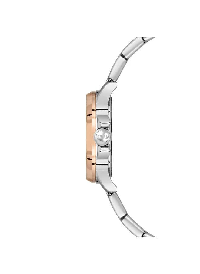 ساعة يو إس بولو أسن ستايل النسائية، ٣٠ مم، بميناء فضي وسوار من الفولاذ المقاوم للصدأ 